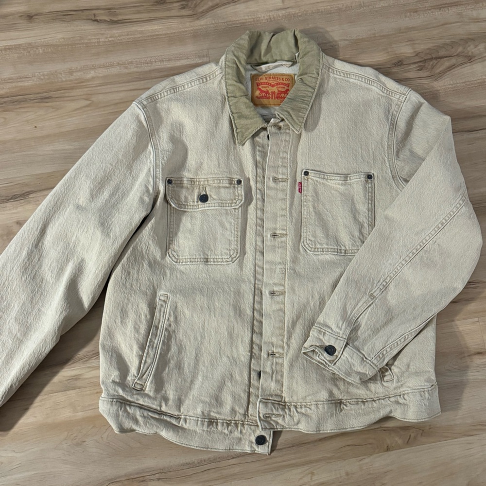 Levi’s Men’s Tan Denim Jacket